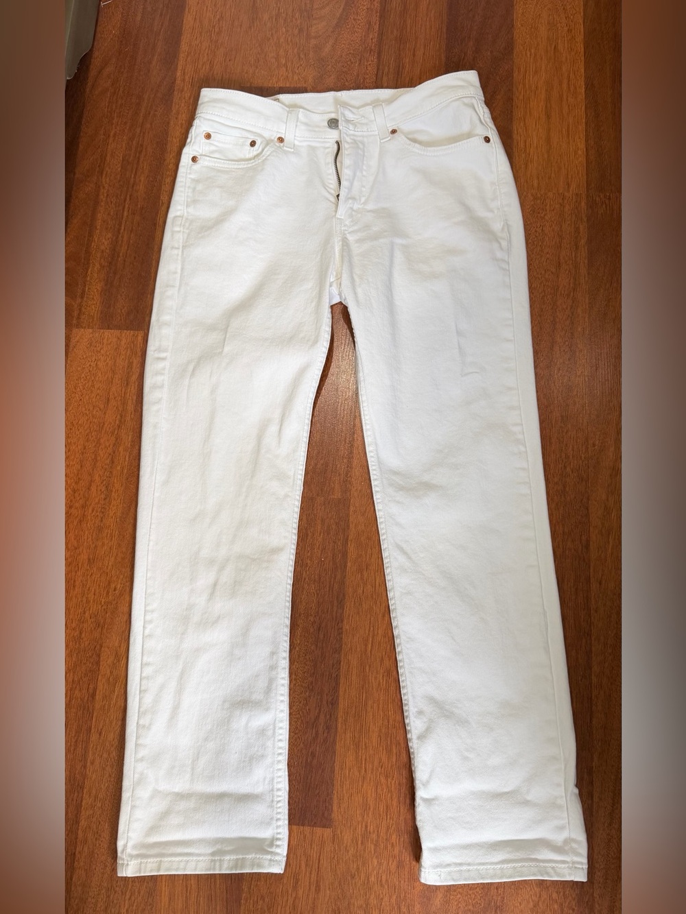 Levi's White Straight Leg Women's Jeans